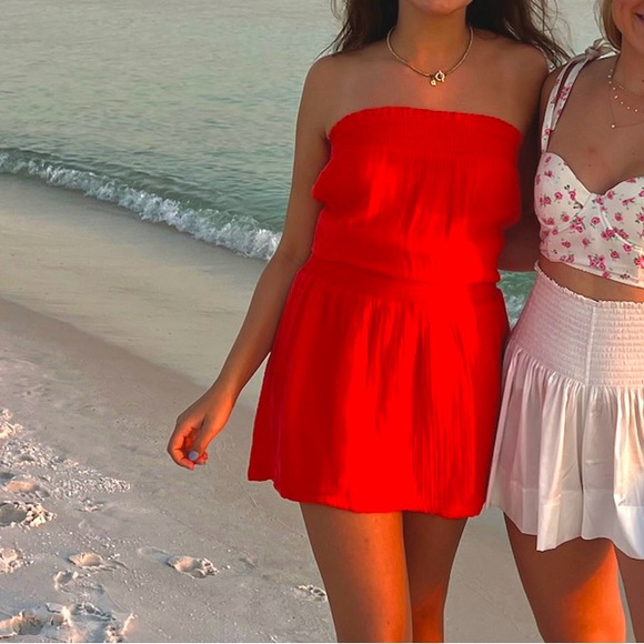 Michael Stars Dresses & Skirts - Coral Strapless Dress